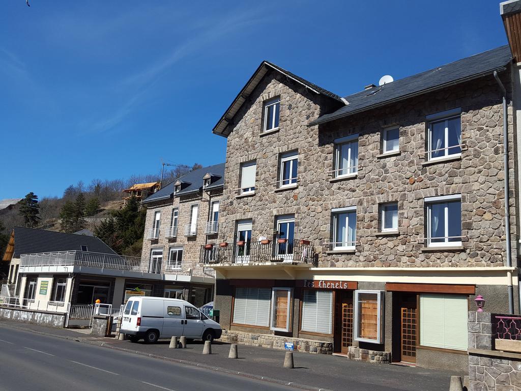 Les Chenets